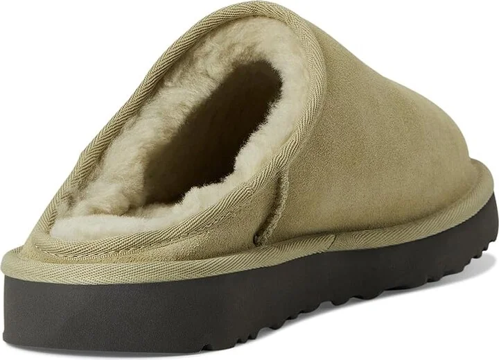UGG Classic Slip-On Men's Shoes Muted Brass : 13 D - Medium, Leather - Image 4