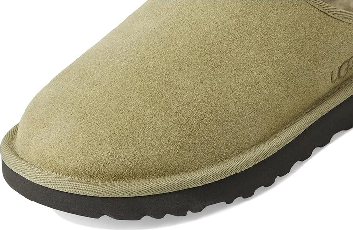 UGG Classic Slip-On Men's Shoes Muted Brass : 13 D - Medium, Leather - Image 7