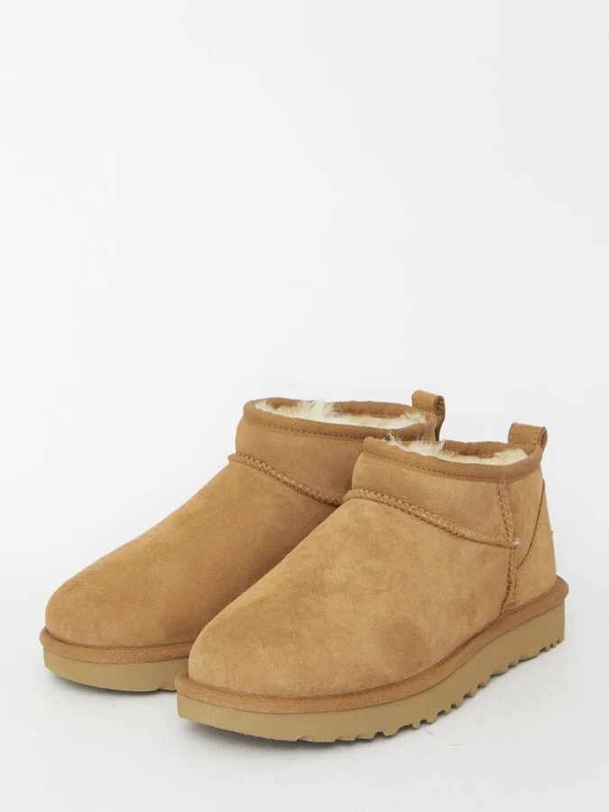 UGG Classic Ultra Mini - Image 2