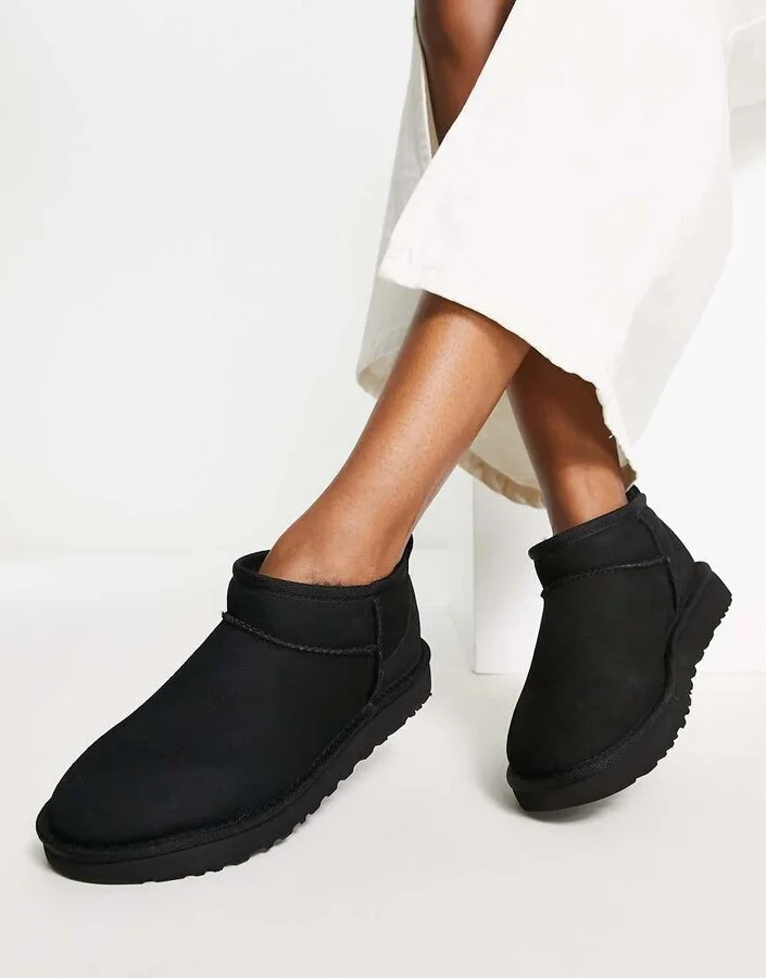 UGG Classic Ultra Mini ankle boots in black in suede - Image 3