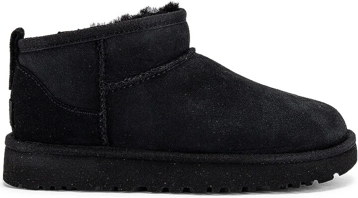 UGG Classic Ultra Mini Boot in Black
