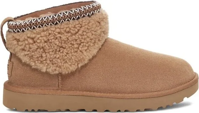 UGG Classic Ultra Mini Maxi Curly Ankle Boots
