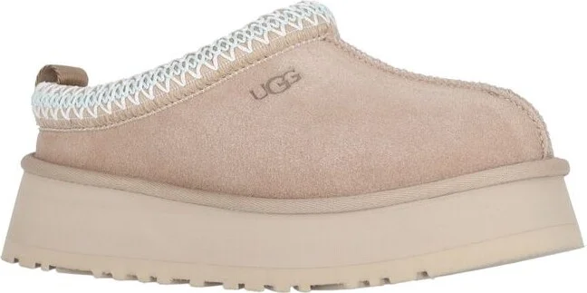 UGG Flat Shoes - Image 2