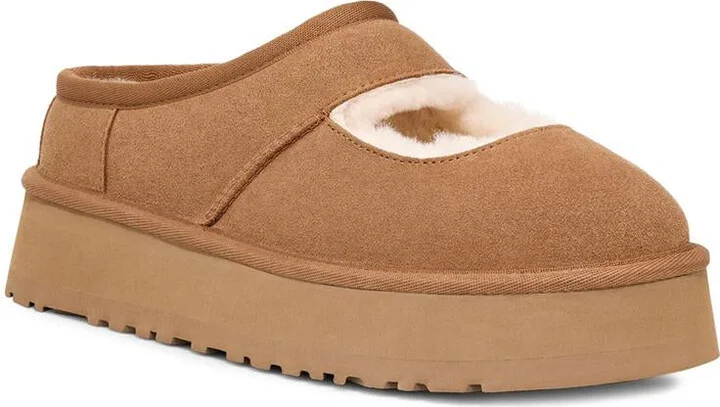 UGG Flat Shoes - Image 2