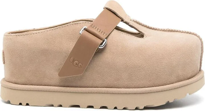 UGG Flat Shoes
