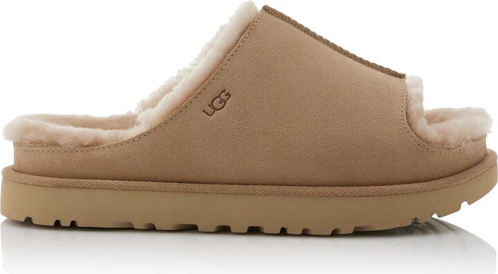 UGG
