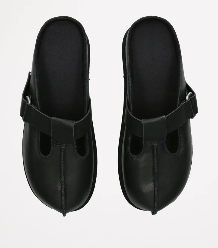 UGG Leather Goldenstar Hi Clogs - Image 4