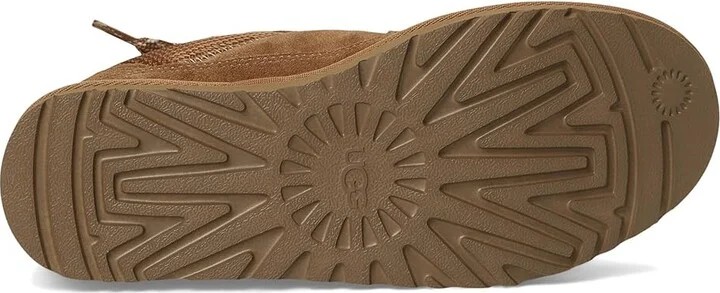 UGG Lo Lowmel Women's Shoes Chestnut : 5 B - Medium, Canvas/Suede - Image 3