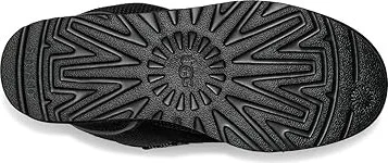 UGG Lowmel Women's Shoes Black : 5 B - Medium, Suede/Textile - Image 3