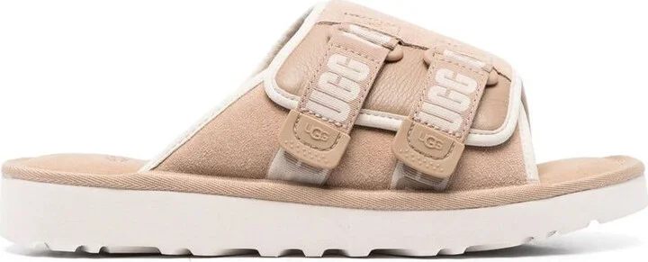 UGG M Goldencoast Strap Slide Shoes