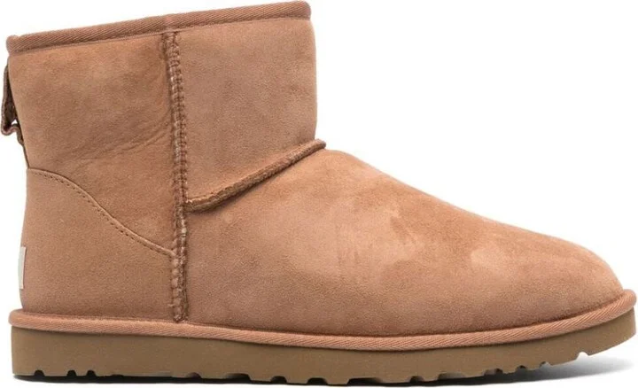UGG Man Classic Mini Boots Shoes