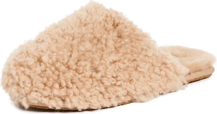 UGG Maxi Curly Slides