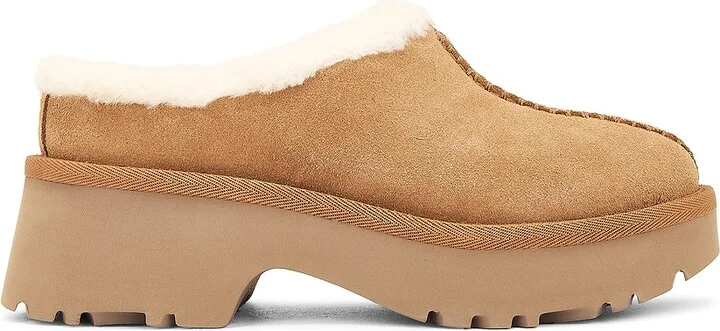 UGG New Heights Cozy Clog in Brown