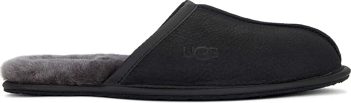 UGG Scuff in Black