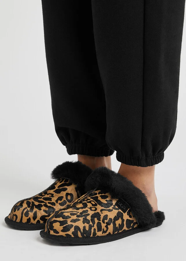 Ugg Scuffette II Panther-print Calf Hair Slippers - Image 5