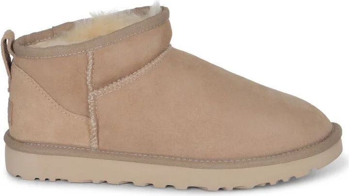 UGG Stivali "Classic Ultra Mini"