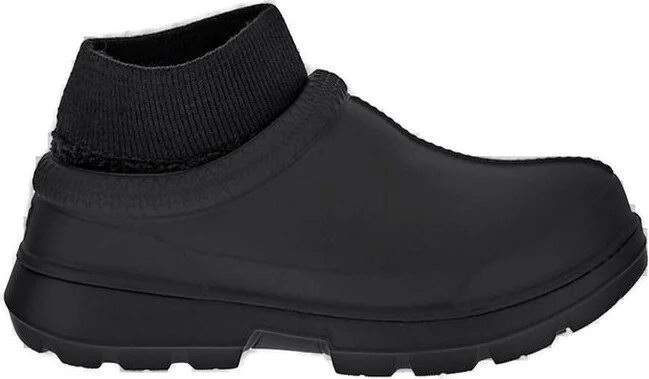 UGG Tasman X Round Toe Ankle Boots
