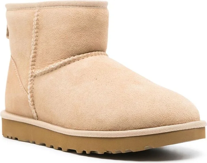 UGG W Classic Mini Ii Shoes - Image 2