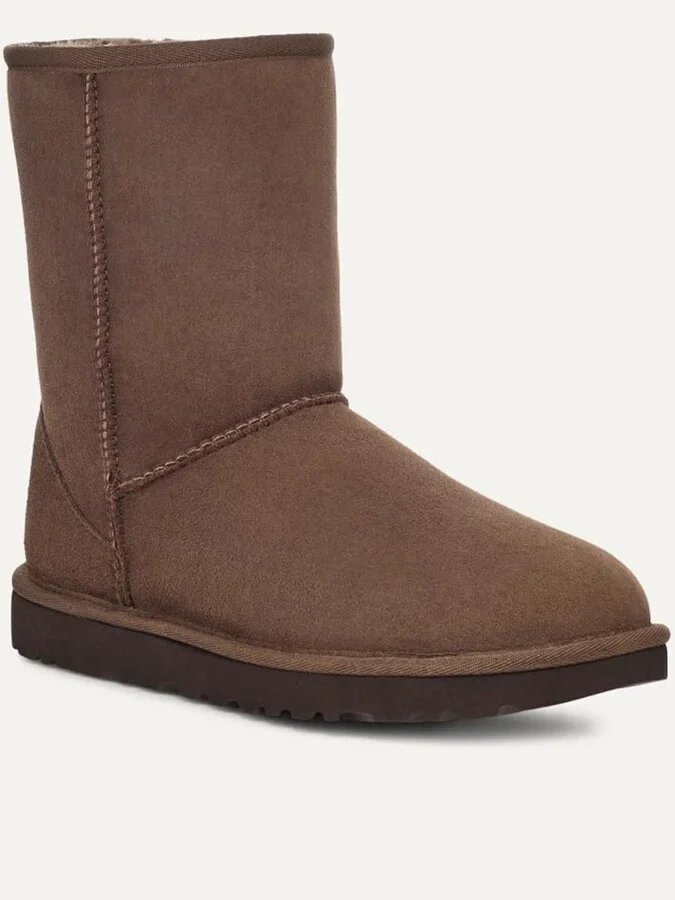 UGG W Classic Short Ii Shoes - Image 2