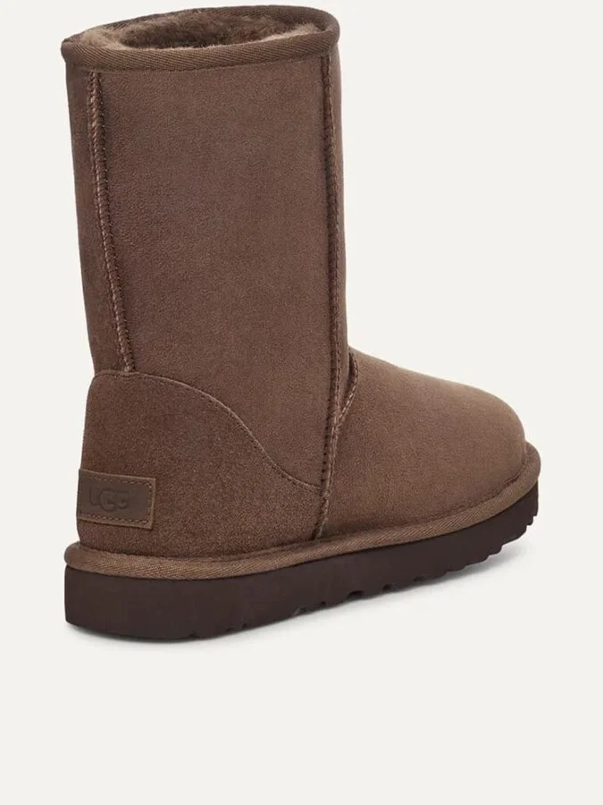 UGG W Classic Short Ii Shoes - Image 4