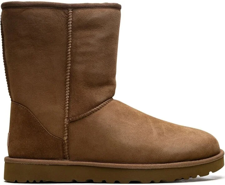 UGG W Classic Short Ii Shoes