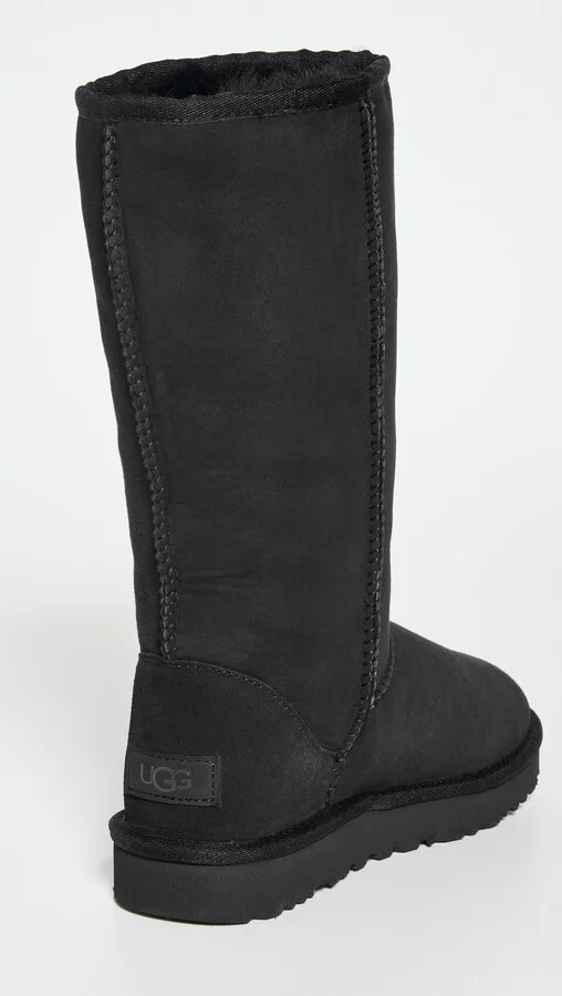 UGG W Classic Tall II Boots - Image 3
