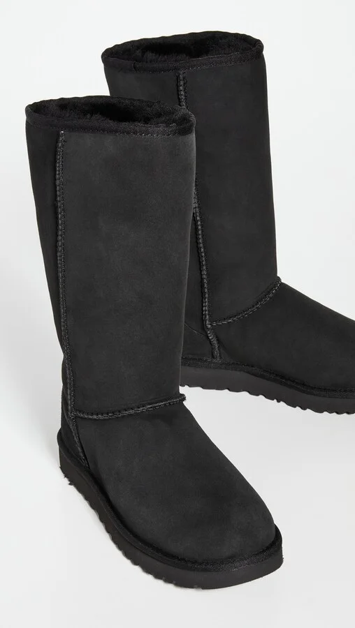 UGG W Classic Tall II Boots - Image 5