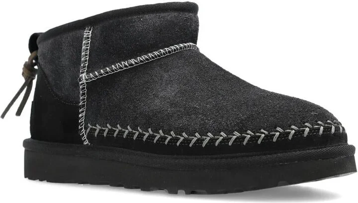 UGG W Classic Ultra Mini Biarritz Shoes - Image 2