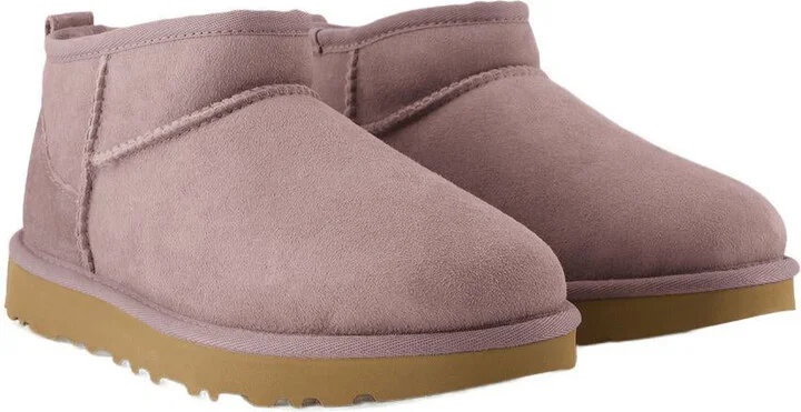 UGG W Classic Ultra Mini Boots - Image 2
