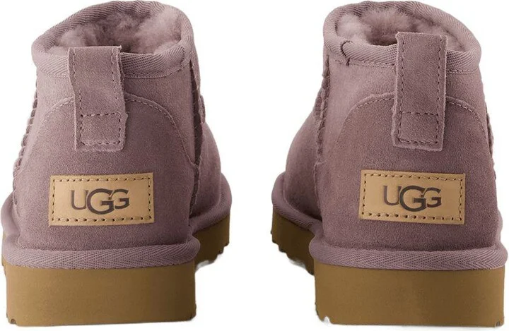 UGG W Classic Ultra Mini Boots - Image 3