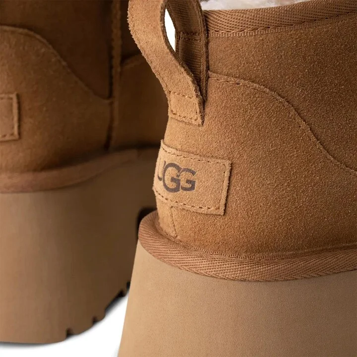 UGG W Classic Ultra Mini New Heights - Image 4