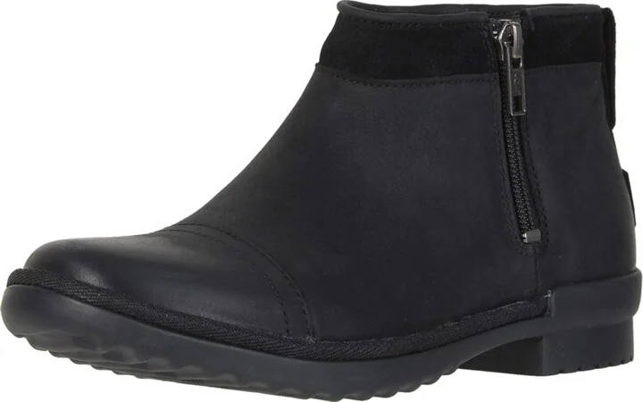 UGG Women's Attell Boot