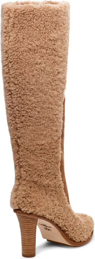 UGG X Tschabalala Self Cozy Heel Boot - Image 4