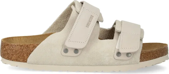 Uji suede sandals