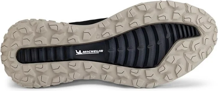 Ult-Trn Low Waterproof Hiking Shoe - Image 10