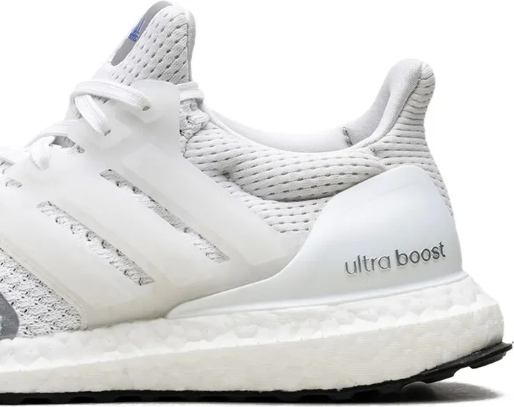 Ultra Boost 1.0 DNA "Cloud White/Green" sneakers - Image 3