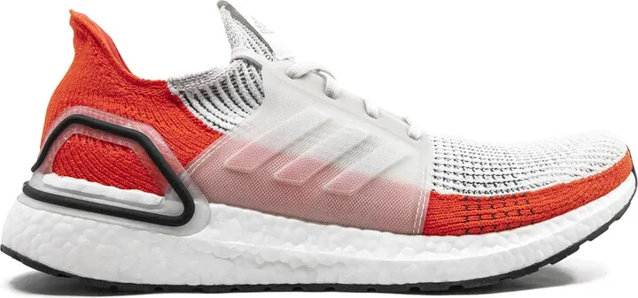 Ultra Boost 2019 sneakers