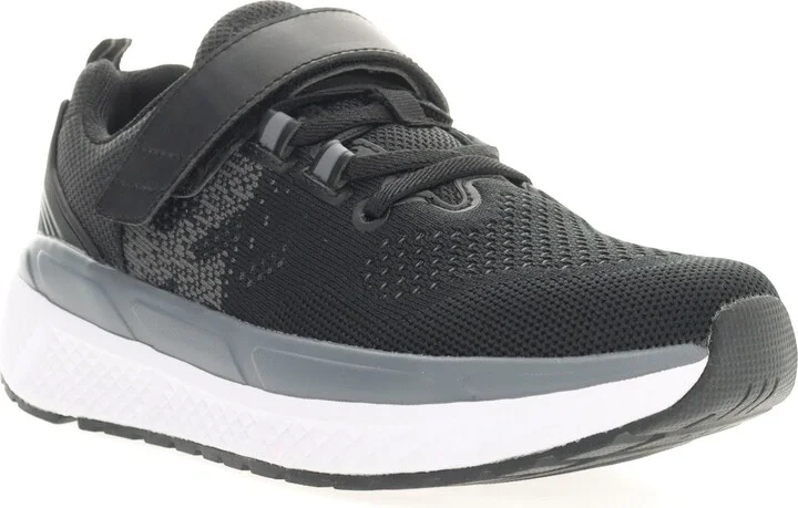 Ultra FX Walking Sneaker