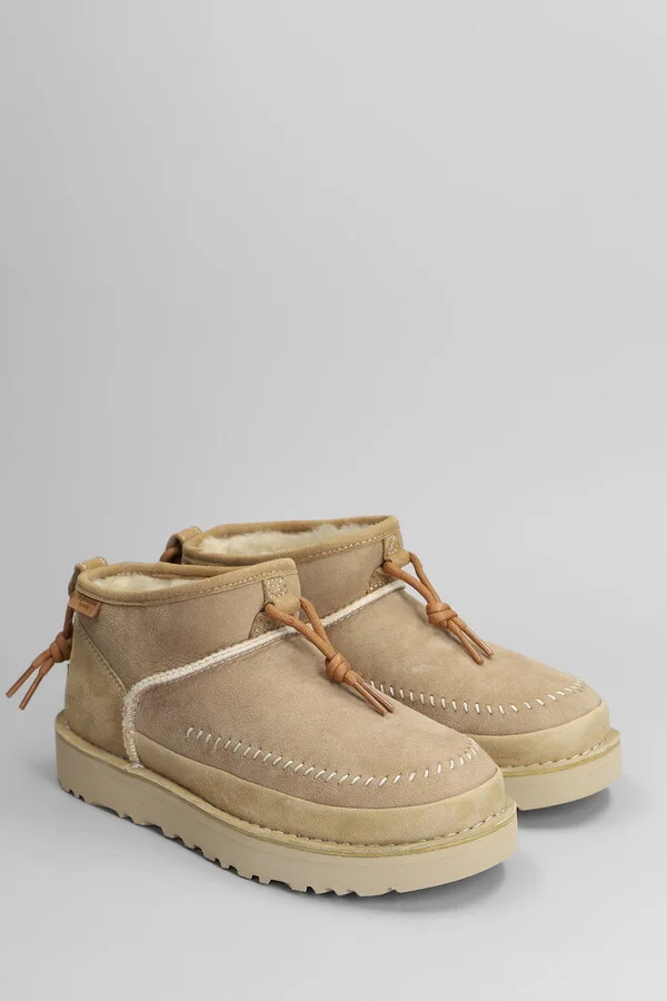 Ultra Mini Crafted Low Heels Ankle Boots In Beige Suede - Image 2