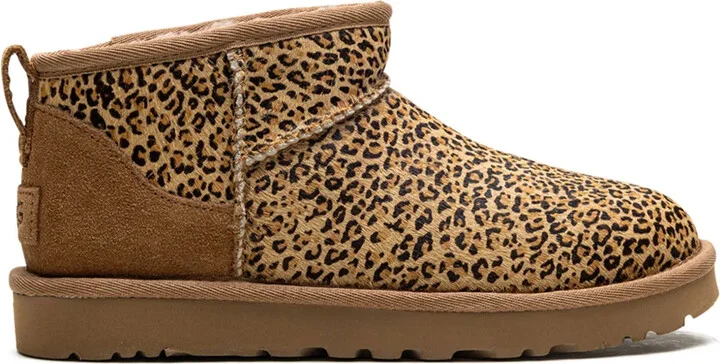 Ultra Mini Speckles boots