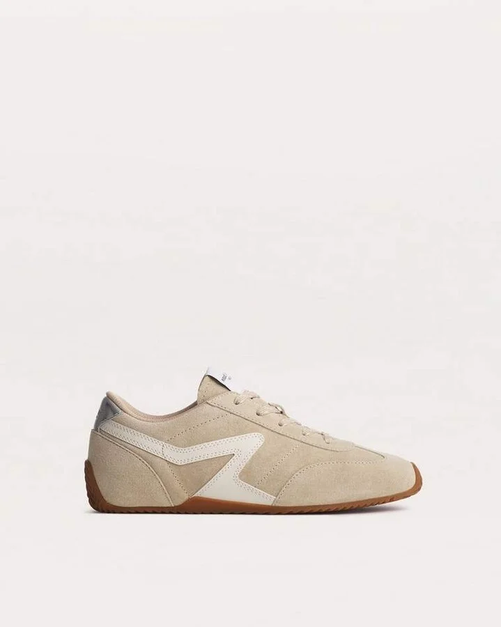 Ultra Slim Retro Runner Sneakers