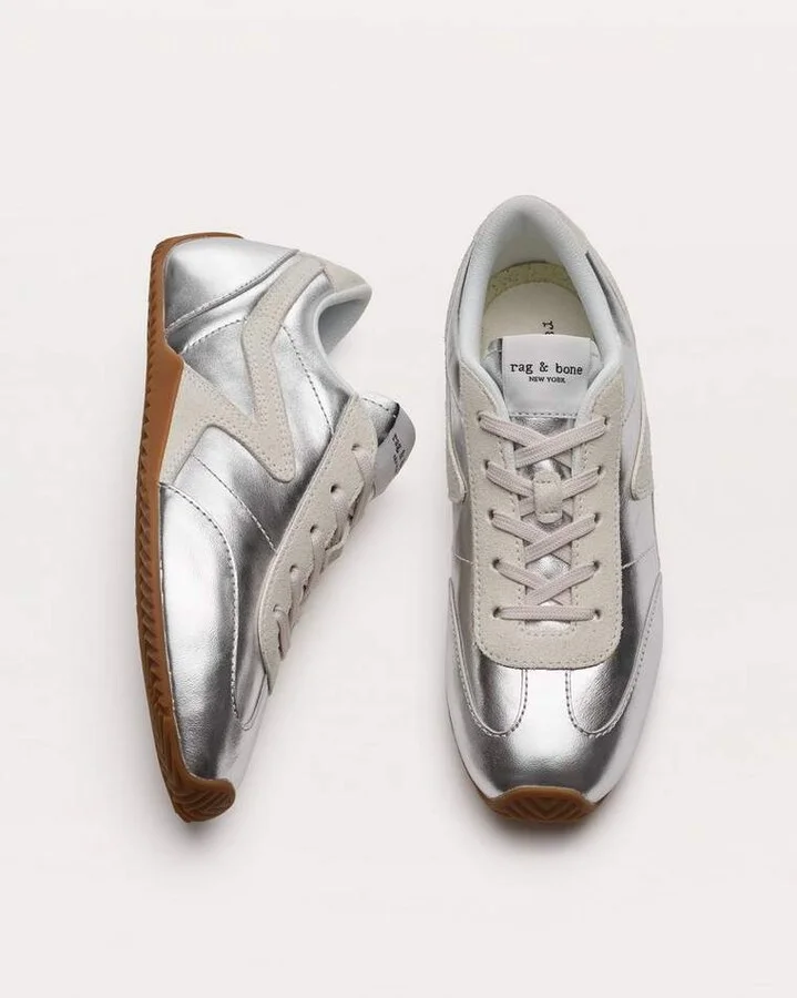 Ultra Slim Retro Runner Sneakers