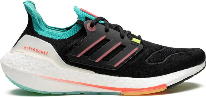 Ultraboost 22 low-top sneakers