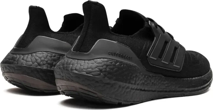 Ultraboost 22 "Triple Black" sneakers - Image 3
