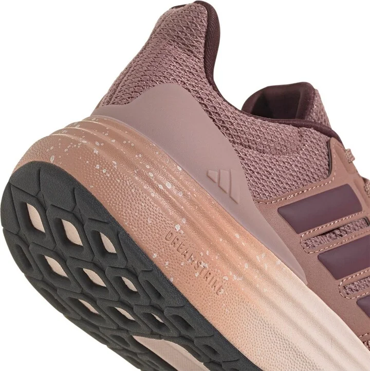 Ultradream Bold Knit Sneaker - Image 8