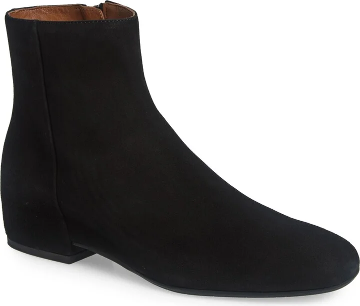 Black Black Suede