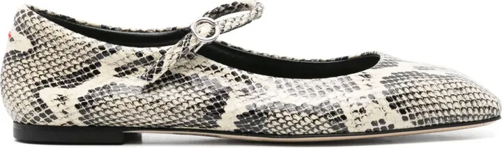 Uma ballet flats