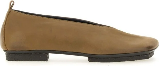 Uma Wang Asymmetric Toe Slip-On Ballerinas