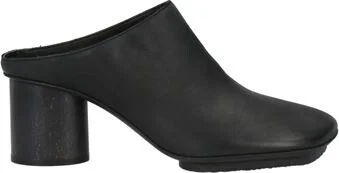 Uma Wang Woman Mules & Clogs