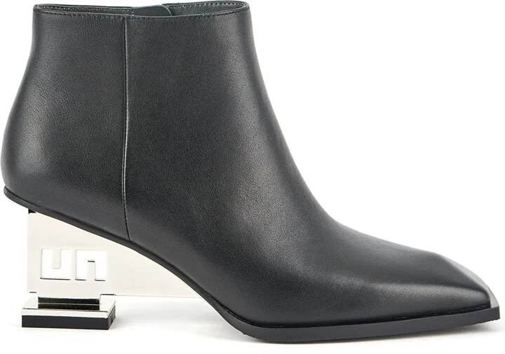 Un Bootie Mid Ii
